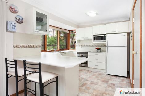 Property photo of 12 Clough Avenue Illawong NSW 2234