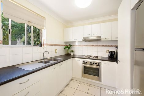 Property photo of 1/12 East Street Camp Hill QLD 4152