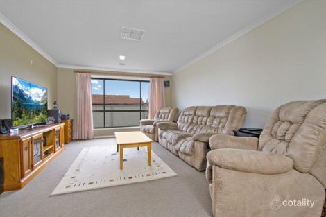 Property photo of 22 Alexander Avenue Wallan VIC 3756