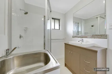 Property photo of 3/24 Young Street Petrie QLD 4502