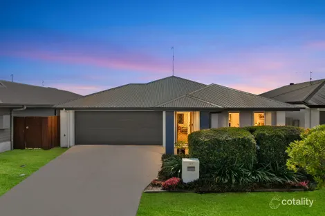 Property photo of 32 Greenmount Drive Palmview QLD 4553