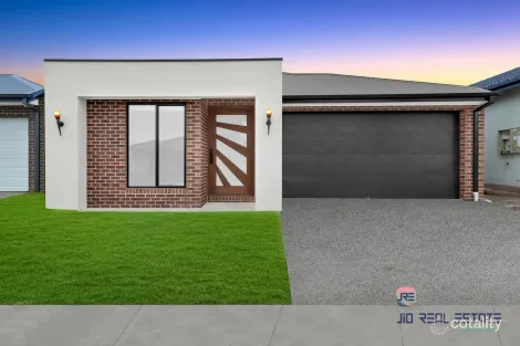 8 Heron Way, Melton South, VIC 3338