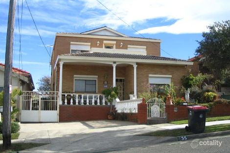 35 Scahill St, Campsie, NSW 2194