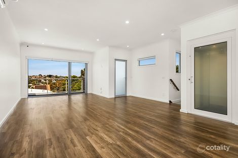 Property photo of 7 Vernon Street Strathmore VIC 3041