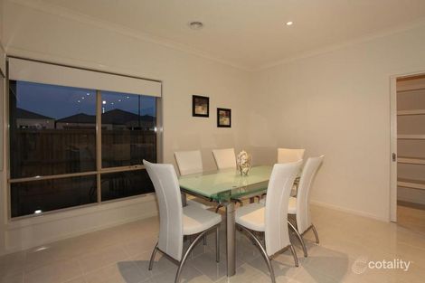 Property photo of 48 Mountainview Boulevard Cranbourne North VIC 3977