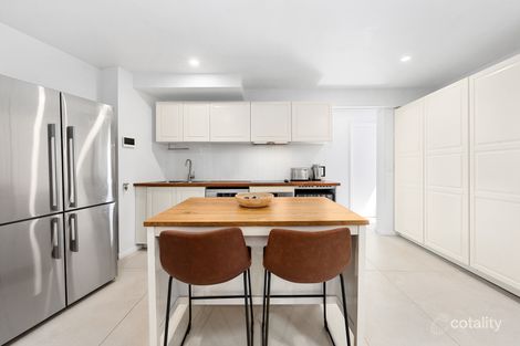 18 WARHAM LANE, MARRICKVILLE, NSW 2204