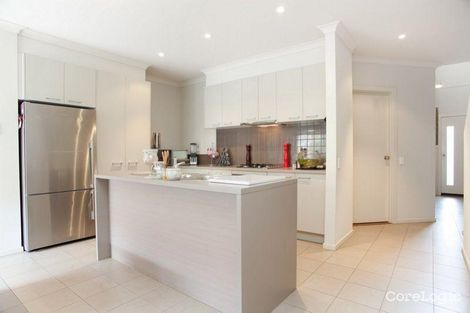 Property photo of 9 Sirocco Lane Epping VIC 3076