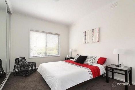 Property photo of 4/10A Eddys Grove Bentleigh VIC 3204