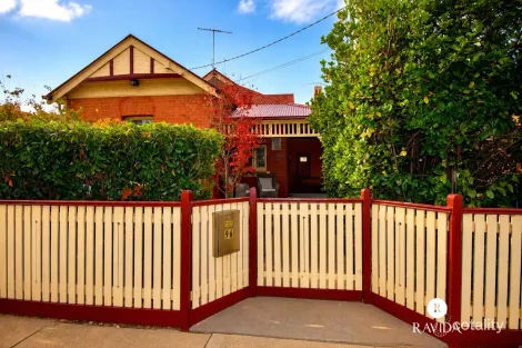 96 ROWAN ST, WANGARATTA, VIC 3677