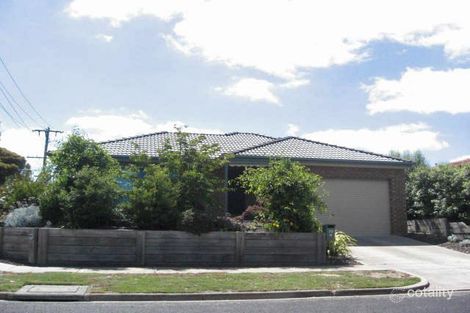 19 Pine Hill Dr, Frankston, VIC 3199