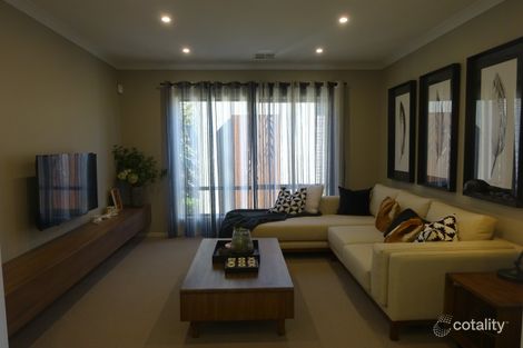 Property photo of 35 Newmarket Parade Mickleham VIC 3064