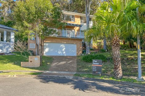 22 Palm Tree Cres, Caves Beach, NSW 2281