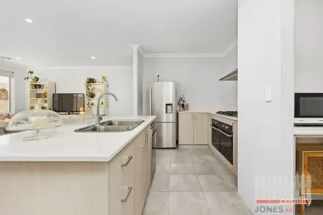 Property photo of 11 Recreation Way Yanchep WA 6035