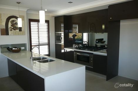 Property photo of 4 Grandview Place Oxley QLD 4075