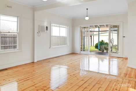 Property photo of 143 Holmes Road Moonee Ponds VIC 3039