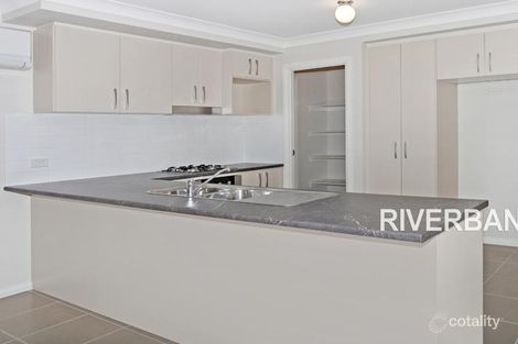 Property photo of 15 Dromedary Place Macquarie Links NSW 2565