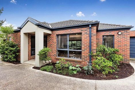 2/49 Browns Rd, Bentleigh East, VIC 3165