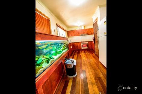 Property photo of 5 Benowa Court Boyne Island QLD 4680