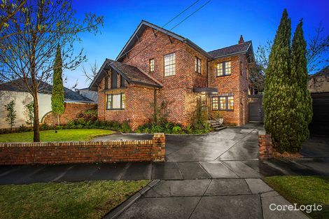 Property photo of 18 Orrong Grove Caulfield North VIC 3161