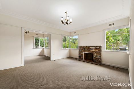 Property photo of 38 Winbourne Road Mount Waverley VIC 3149