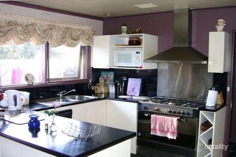 Property photo of 3 Rickson Court Springvale South VIC 3172