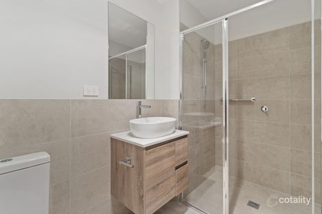 Property photo of 32/22 Cornelius Street Coombs ACT 2611