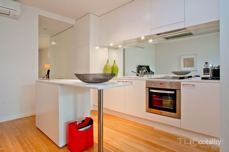 Property photo of 2/30 Gilbert Street Adelaide SA 5000