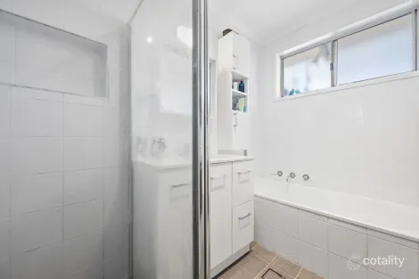 Property photo of 11 Monk Place Karabar NSW 2620