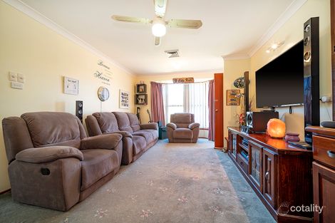 Property photo of 2/16 Budgeree Drive Aberglasslyn NSW 2320