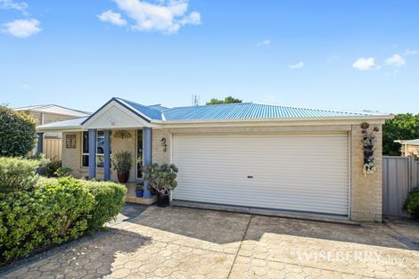 Property photo of 19 Winchester Drive Lake Munmorah NSW 2259