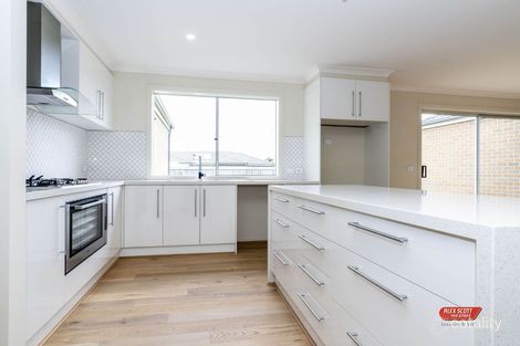 Property photo of 63 Ullathornes Road Inverloch VIC 3996