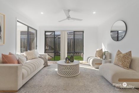 Property photo of 23 Weir Close Berrinba QLD 4117
