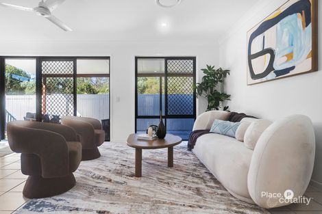 Property photo of 23 Weir Close Berrinba QLD 4117