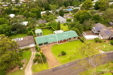 Property photo of 16 Goorama Drive Cambewarra Village NSW 2540