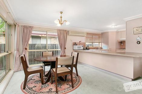 Property photo of 26 Chirnside Road Berwick VIC 3806