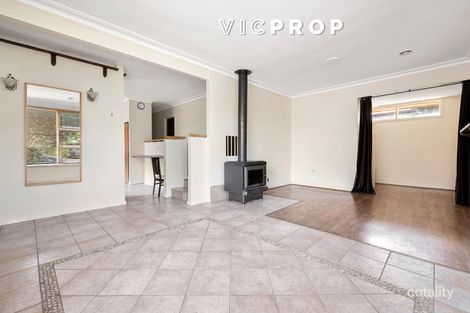 Property photo of 11 Tyrone Street Werribee VIC 3030