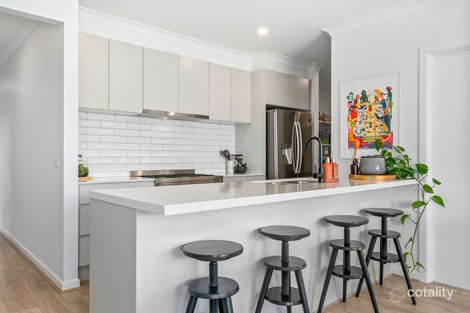 Property photo of 22 Dunkerrin Avenue Gisborne VIC 3437