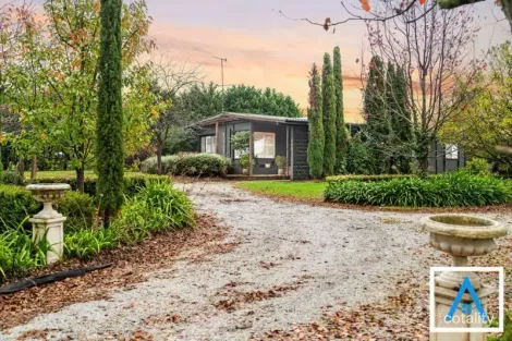 Property photo of 25 Addison Street Thirlmere NSW 2572