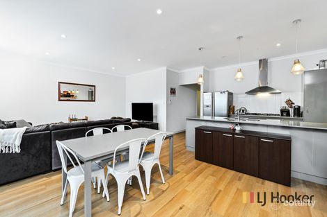 Property photo of 8 Skipsey Lane Ellenbrook WA 6069