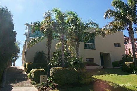 7 Kinkuna Way, City Beach, WA 6015
