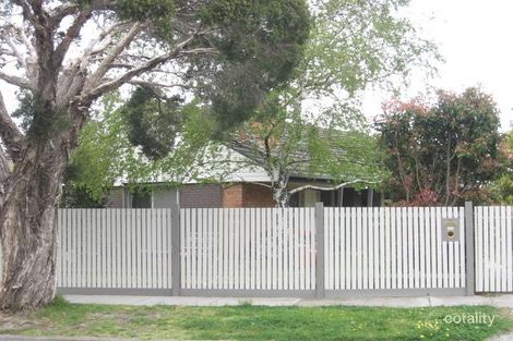 10 Rosebud Ave, Moorabbin, VIC 3189