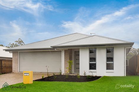 4 Flint Pl, Park Ridge, QLD 4125