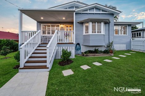 17 Prospect St, Silkstone, QLD 4304