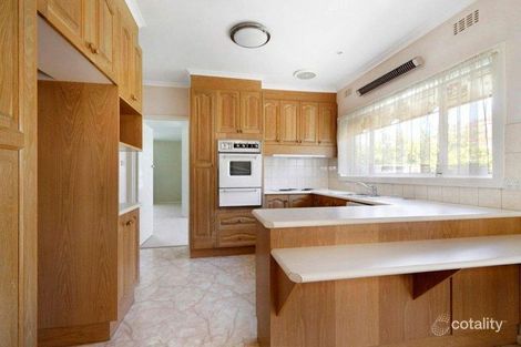 Property photo of 19 Amber Grove Mount Waverley VIC 3149