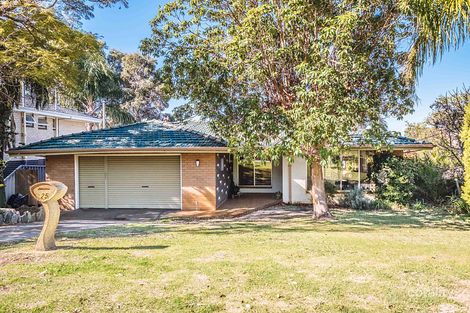 Property photo of 25 Polglass Way Ardross WA 6153