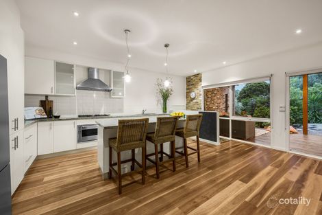 Property photo of 5 Ambassador Rise Research VIC 3095