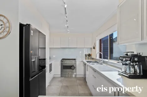 Property photo of 49 Queen Street Sandy Bay TAS 7005