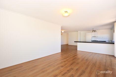 3 Oakfield Gdns, Parmelia, WA 6167