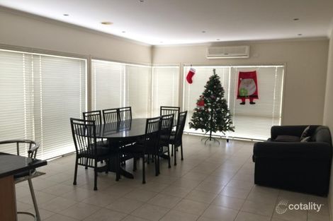 Property photo of 10 The Greenway Craigieburn VIC 3064