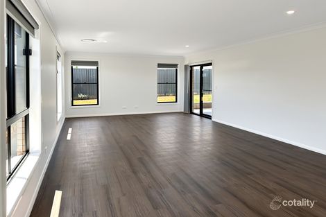 42 Bradford Cct, Dubbo, NSW 2830